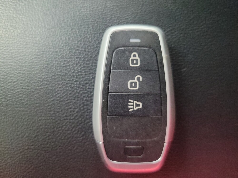 2019 Kia Sorento in Morrow, GA 30260 - 18088267 32