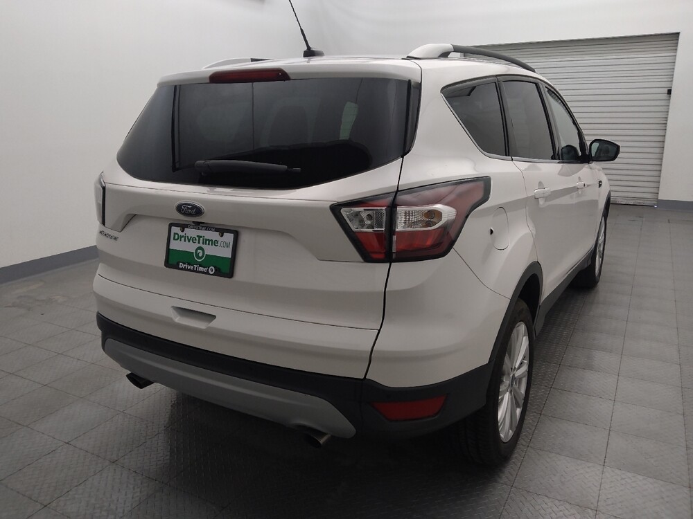 2017 Ford Escape in Houston, TX 77060 - 18088273 7