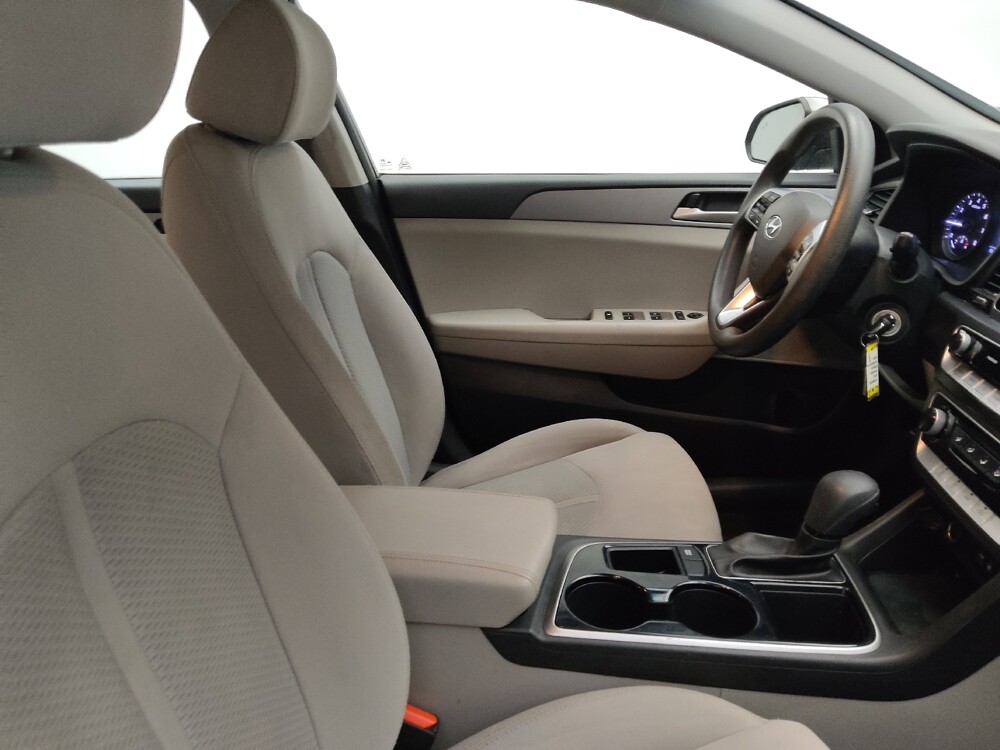 2018 Hyundai Sonata in Lombard, IL 60148 - 18088277 21