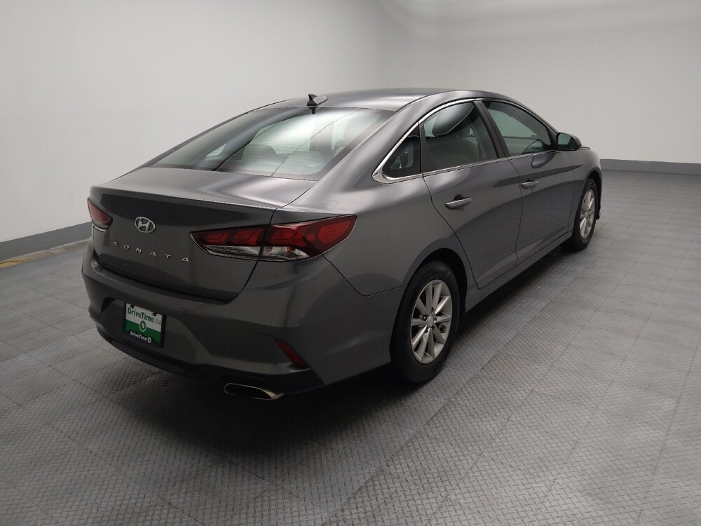 2018 Hyundai Sonata in Lombard, IL 60148 - 18088277 9