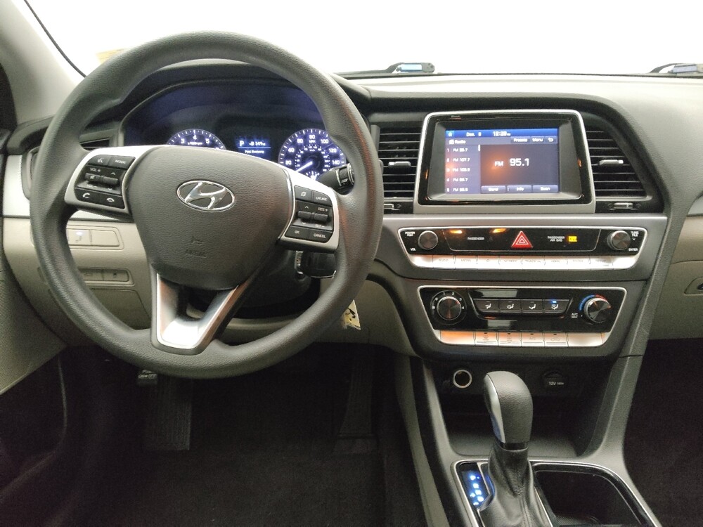 2018 Hyundai Sonata in Lombard, IL 60148 - 18088277 22