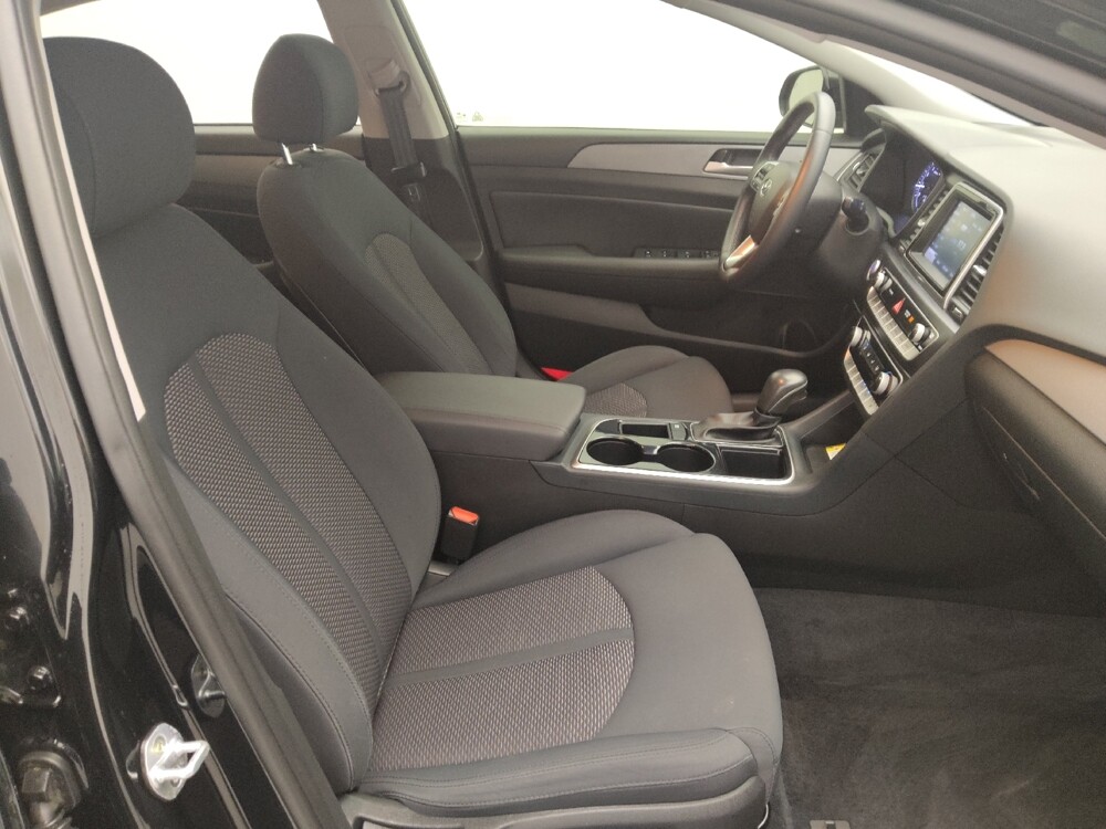 2018 Hyundai Sonata in Baton Rouge, LA 70816 - 18088282 21