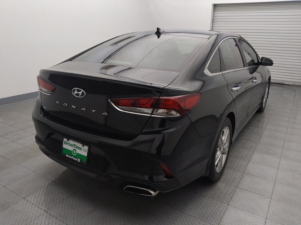 2018 Hyundai Sonata in Baton Rouge, LA 70816 - 18088282 7