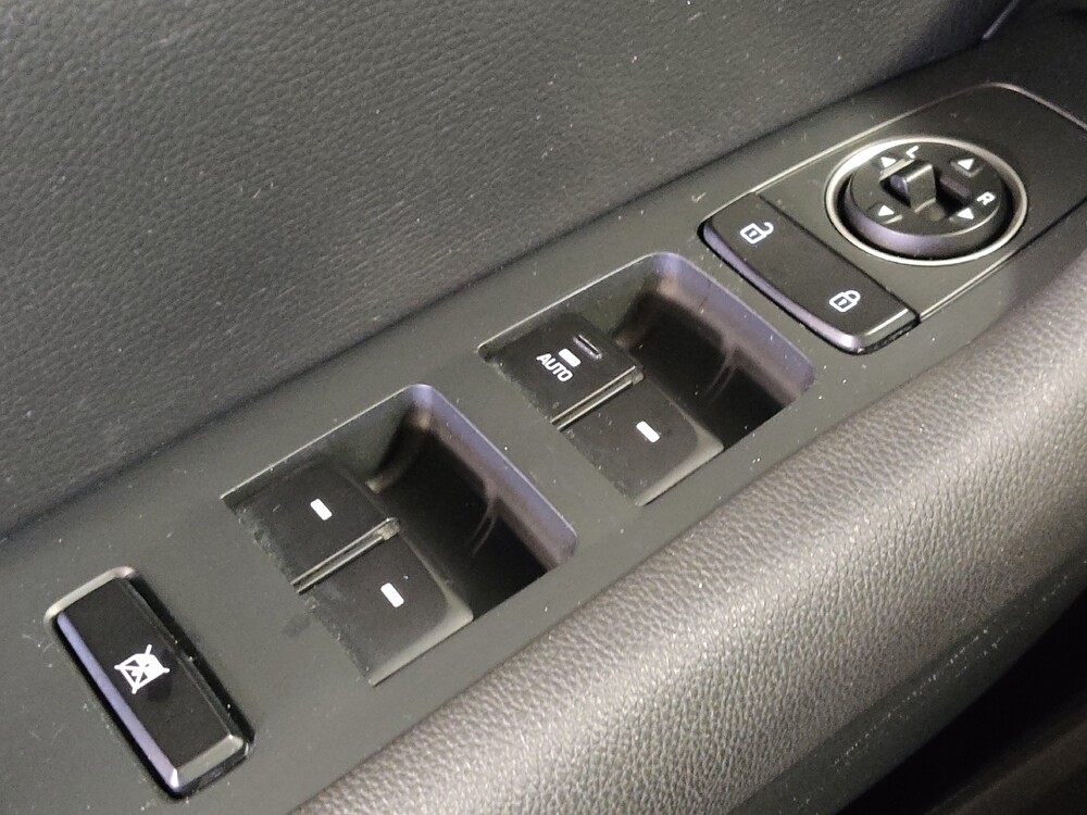 2018 Hyundai Sonata in Baton Rouge, LA 70816 - 18088282 27