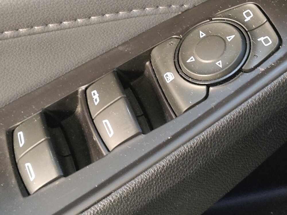 2020 Chevrolet Traverse in Greenville, SC 29607 - 18088283 27