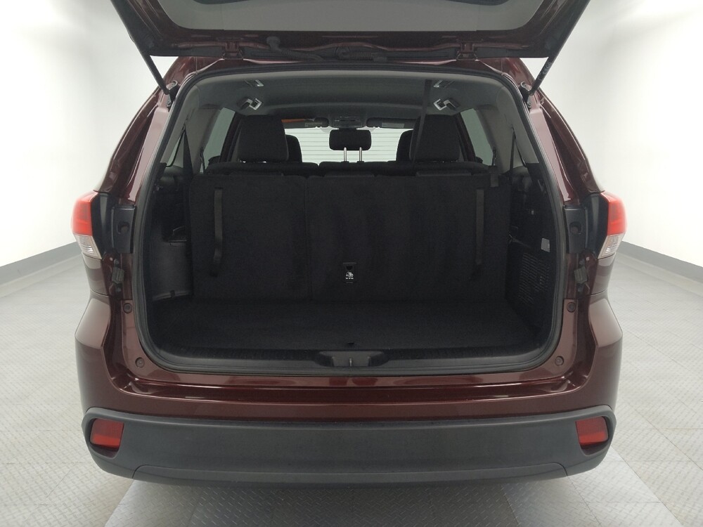 2019 Toyota Highlander in Colorado Springs, CO 80909 - 18088286 29