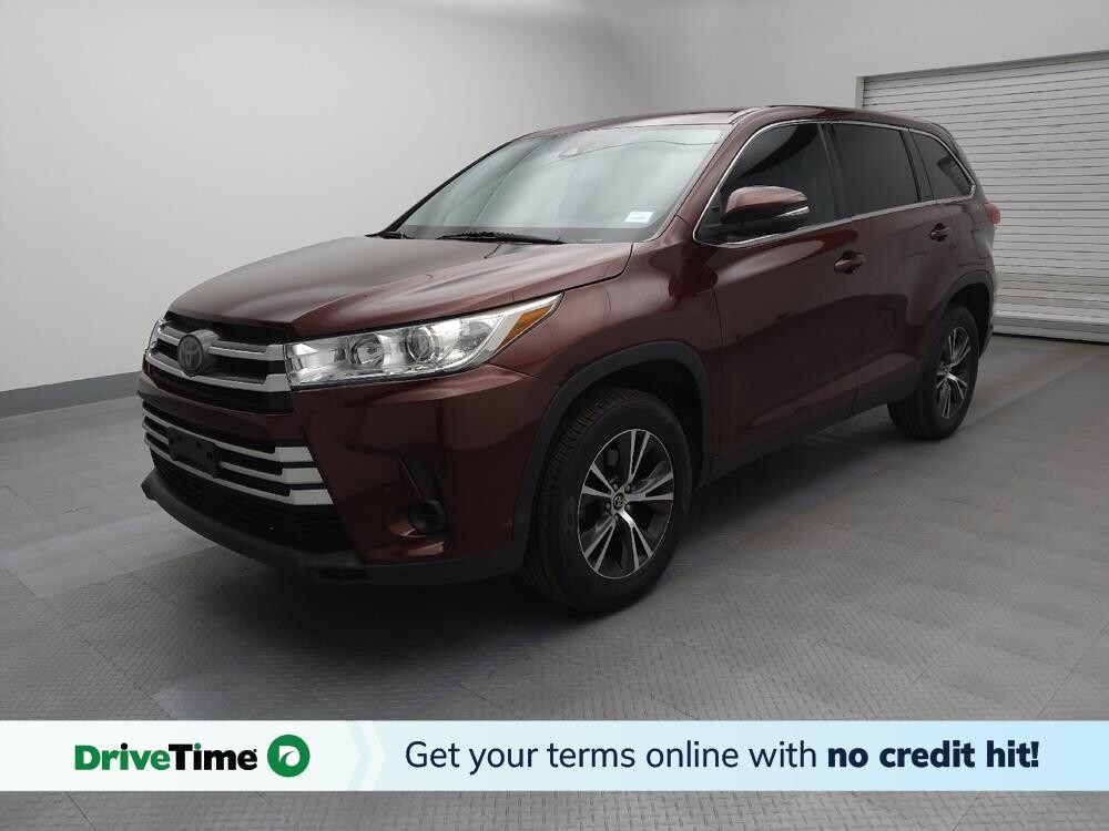 2019 Toyota Highlander in Colorado Springs, CO 80909 - 18088286
