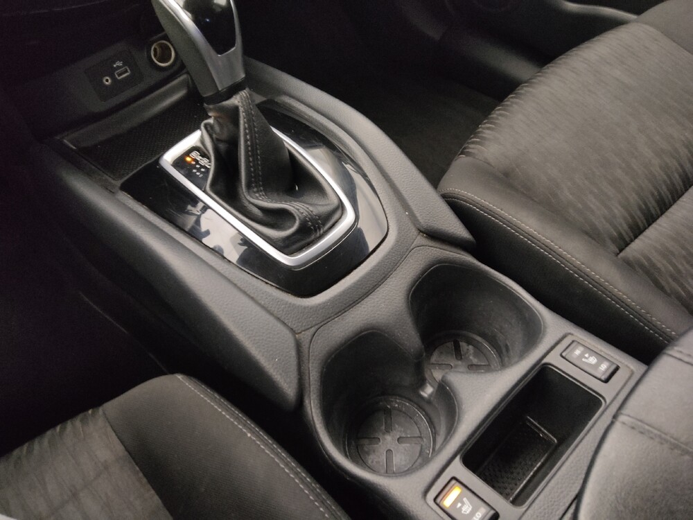 2019 Nissan Rogue in Independence, MO 64055 - 18088287 26