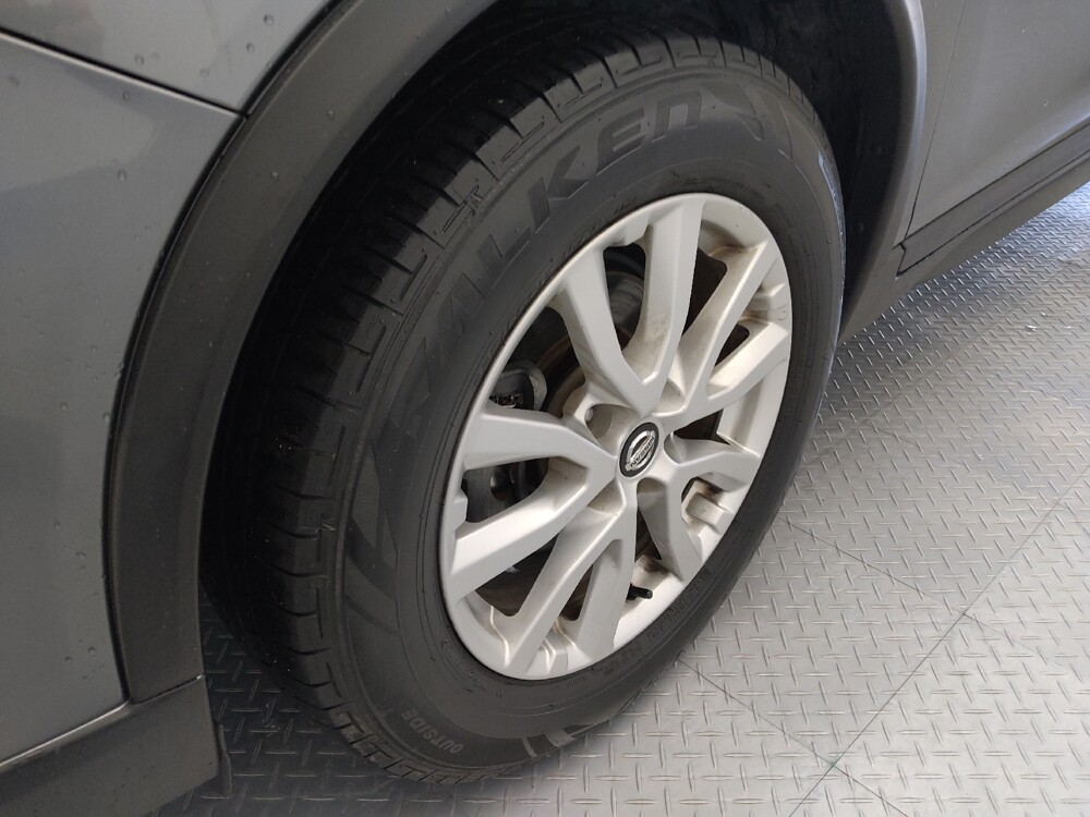 2019 Nissan Rogue in Independence, MO 64055 - 18088287 31