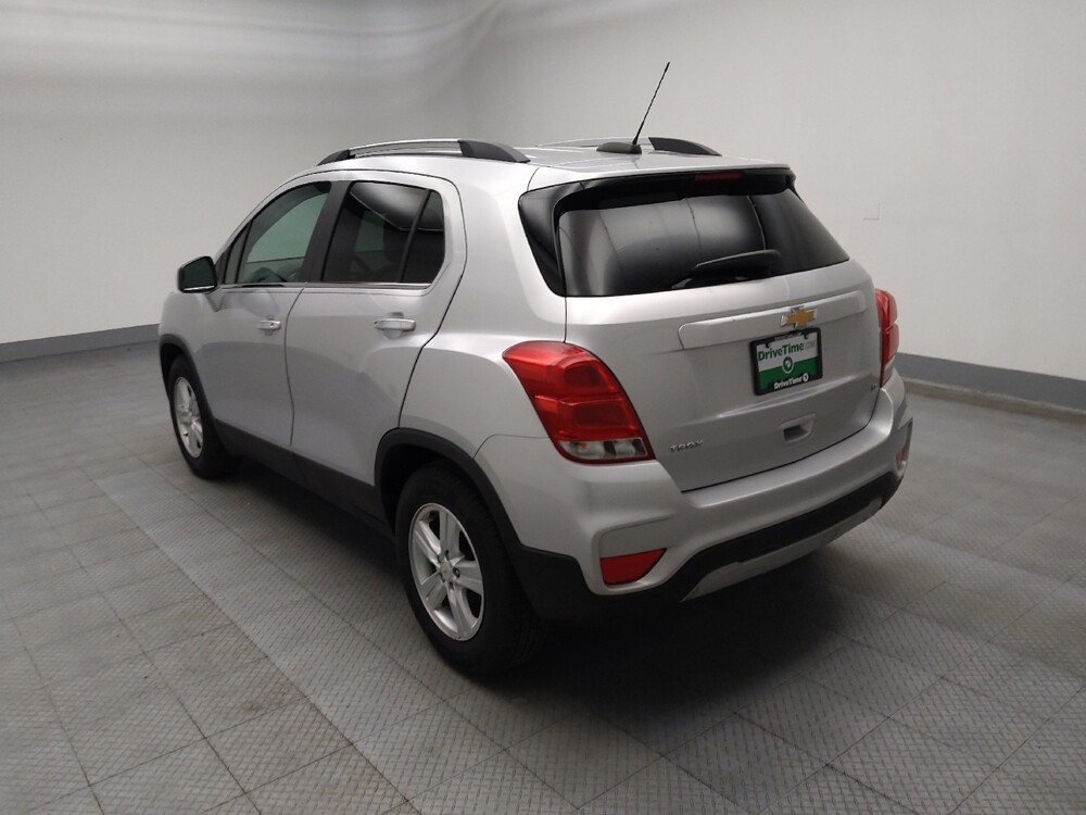 2019 Chevrolet Trax in Lombard, IL 60148 - 18088288 5