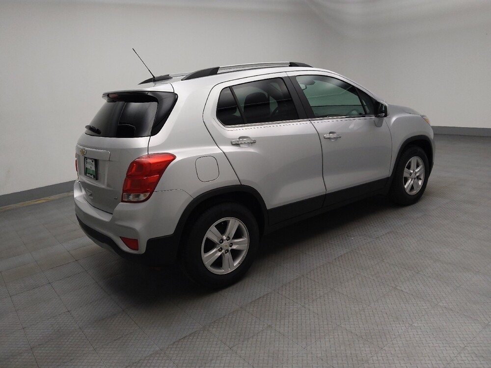 2019 Chevrolet Trax in Lombard, IL 60148 - 18088288 10