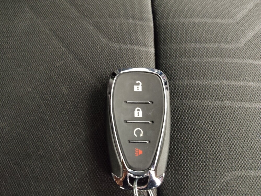 2019 Chevrolet Trax in Lombard, IL 60148 - 18088288 32