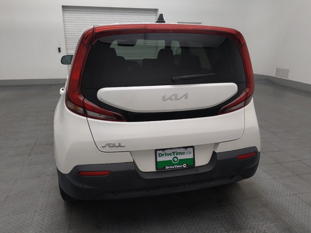 2022 Kia Soul in Mobile, AL 36606 - 18088290 6