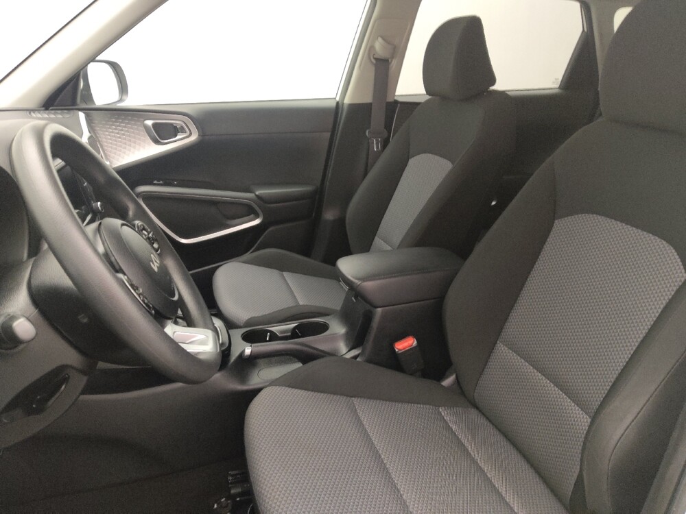 2022 Kia Soul in Mobile, AL 36606 - 18088290 17