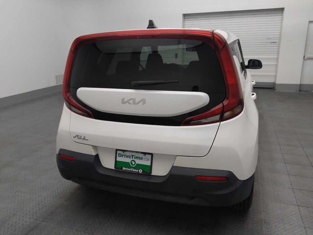 2022 Kia Soul in Mobile, AL 36606 - 18088290 7