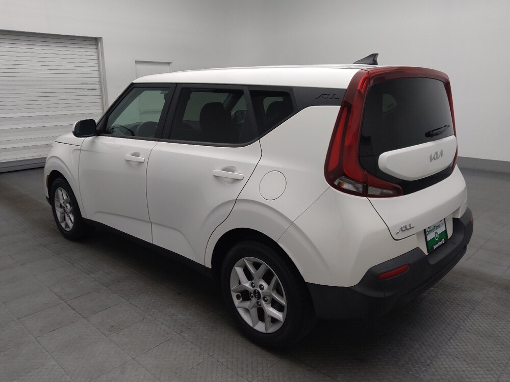 2022 Kia Soul in Mobile, AL 36606 - 18088290 3