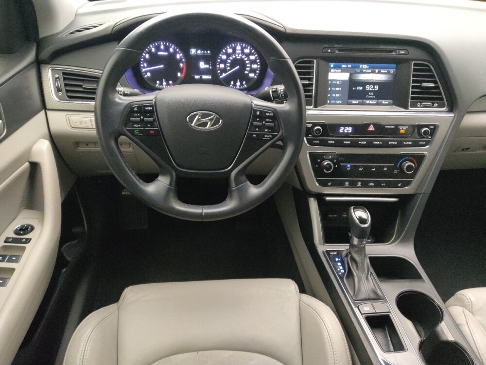 2017 Hyundai Sonata in Houston, TX 77034 - 18088293 22