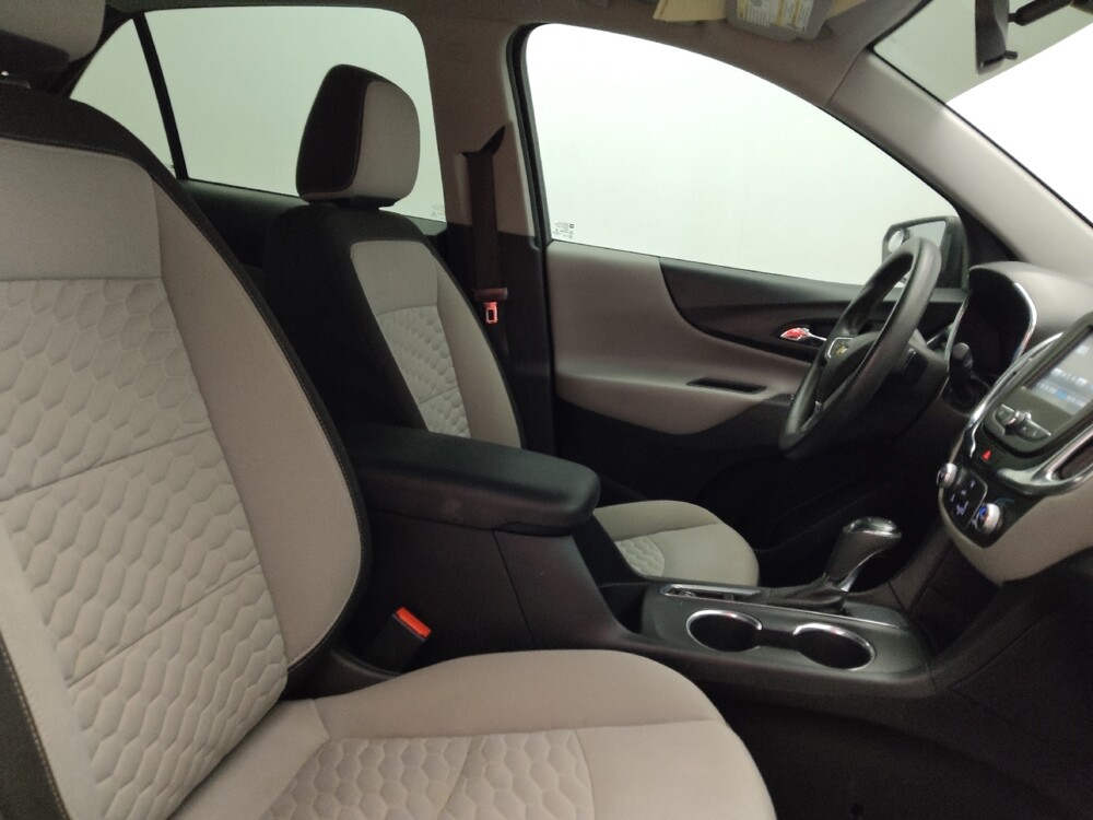 2018 Chevrolet Equinox in Pelham, AL 35124 - 18088296 21