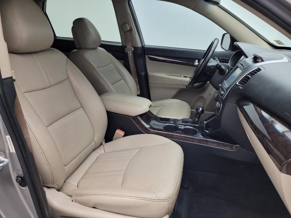 2015 Kia Sorento in Conway, SC 29526 - 18088300 21