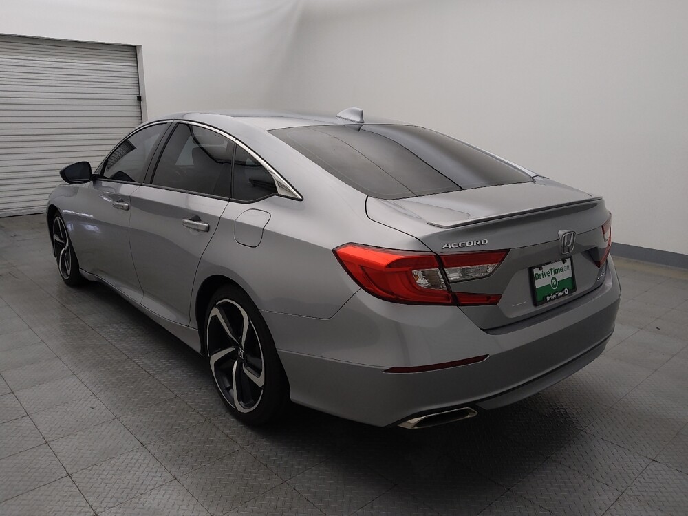 2018 Honda Accord in Houston, TX 77060 - 18088307 5