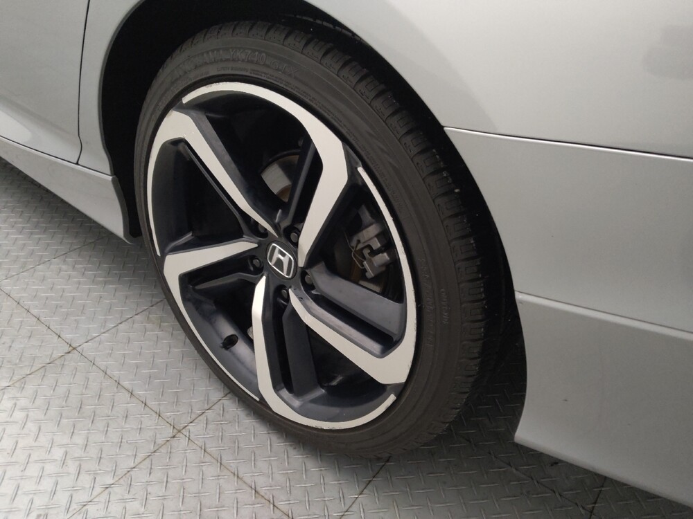 2018 Honda Accord in Houston, TX 77060 - 18088307 31