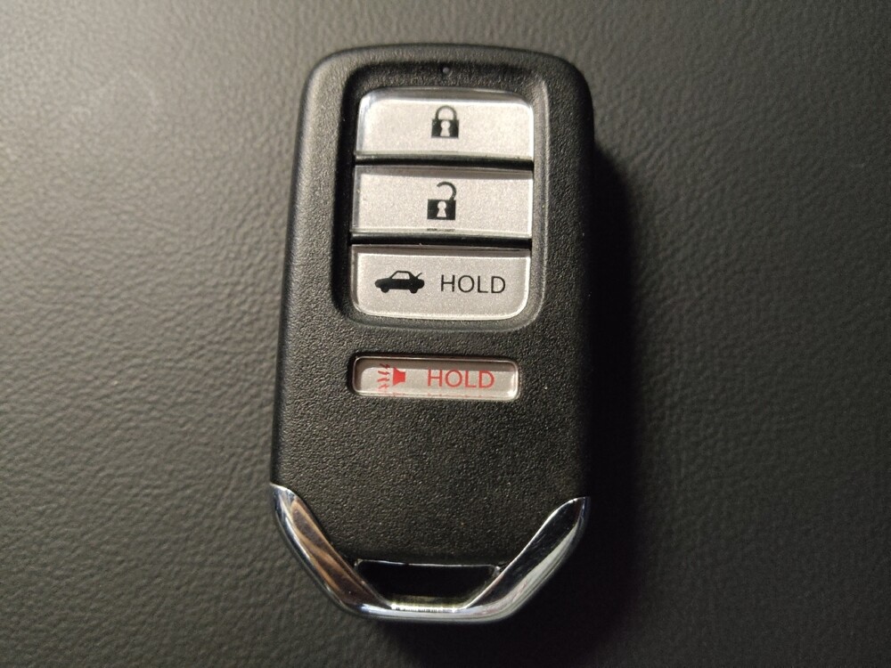 2018 Honda Accord in Houston, TX 77060 - 18088307 32