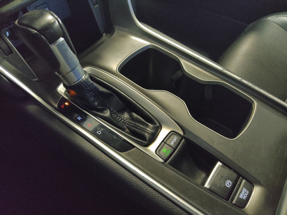 2018 Honda Accord in Houston, TX 77060 - 18088307 26