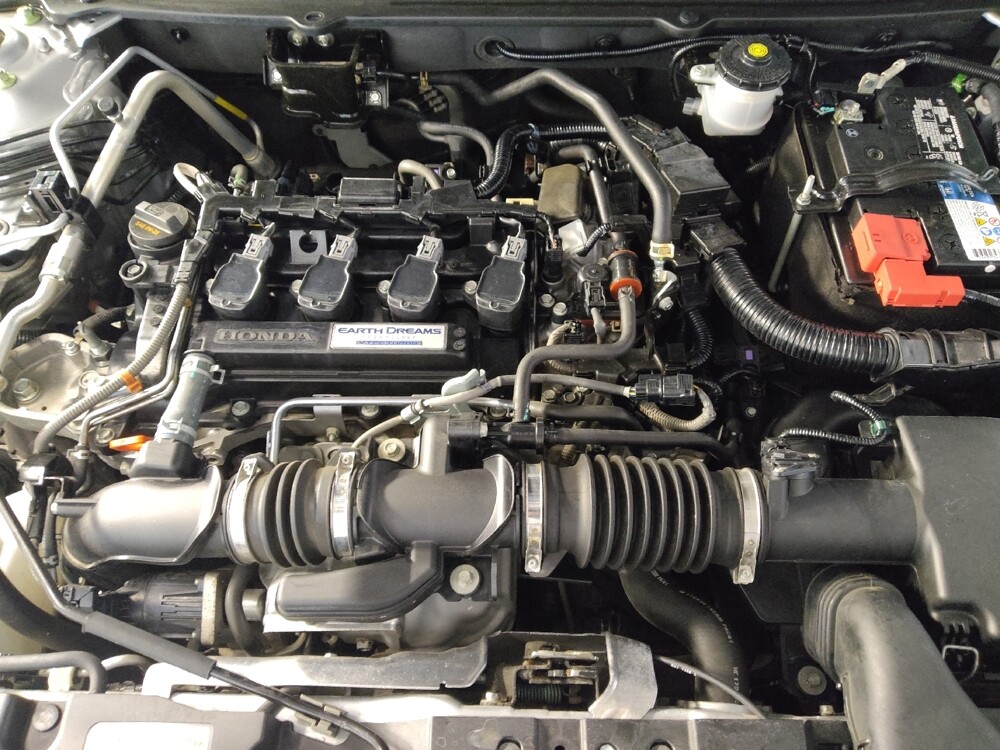 2018 Honda Accord in Houston, TX 77060 - 18088307 30