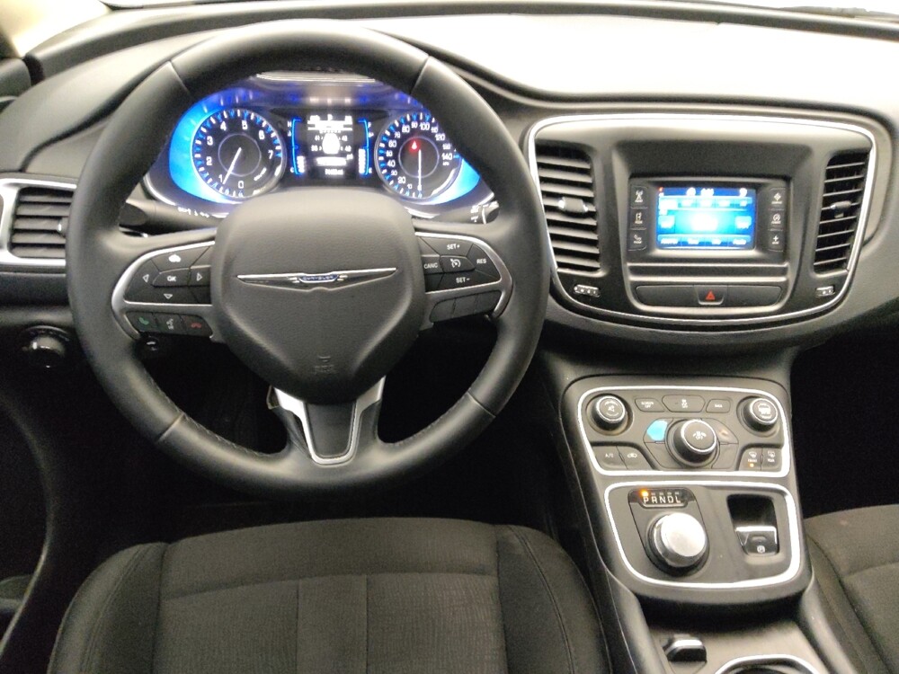 2016 Chrysler 200 in Houston, TX 77060 - 18088308 22