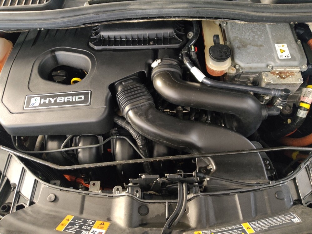 2016 Ford C-MAX in Houston, TX 77034 - 18088313 30