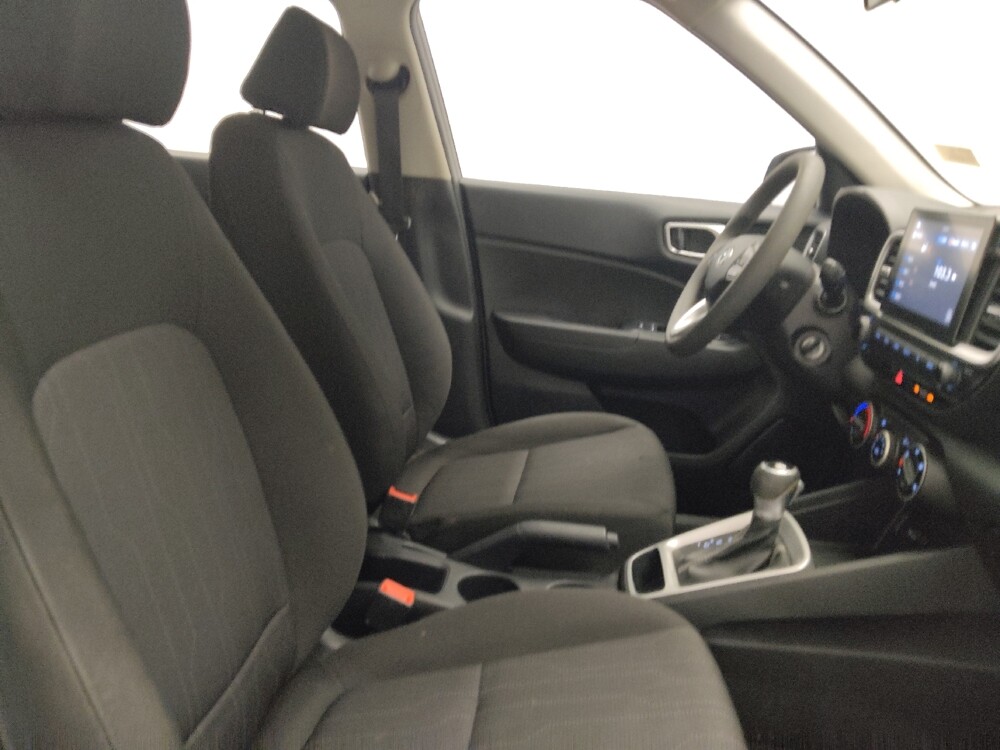 2020 Hyundai Venue in Morrow, GA 30260 - 18088316 21