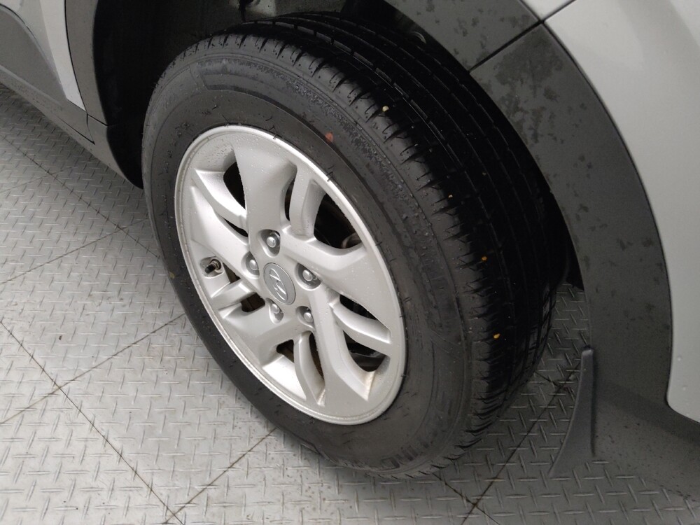 2020 Hyundai Venue in Houston, TX 77060 - 18088319 31