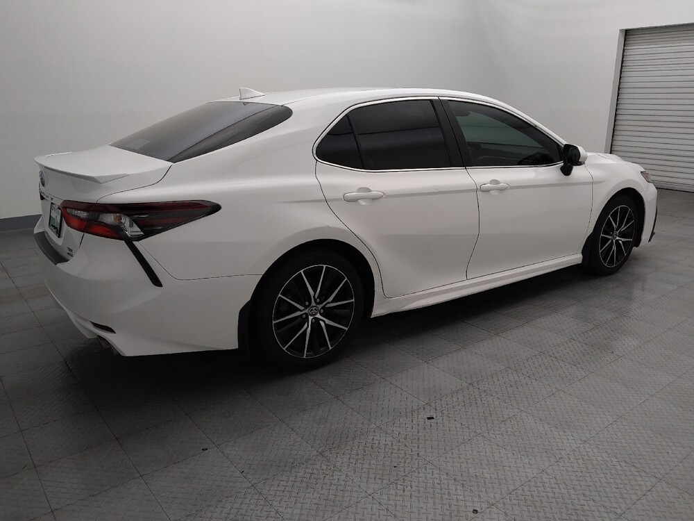 2021 Toyota Camry in Houston, TX 77034 - 18088320 10