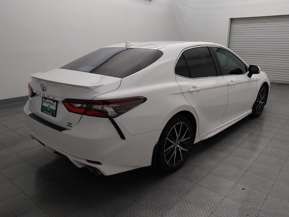 2021 Toyota Camry in Houston, TX 77034 - 18088320 9