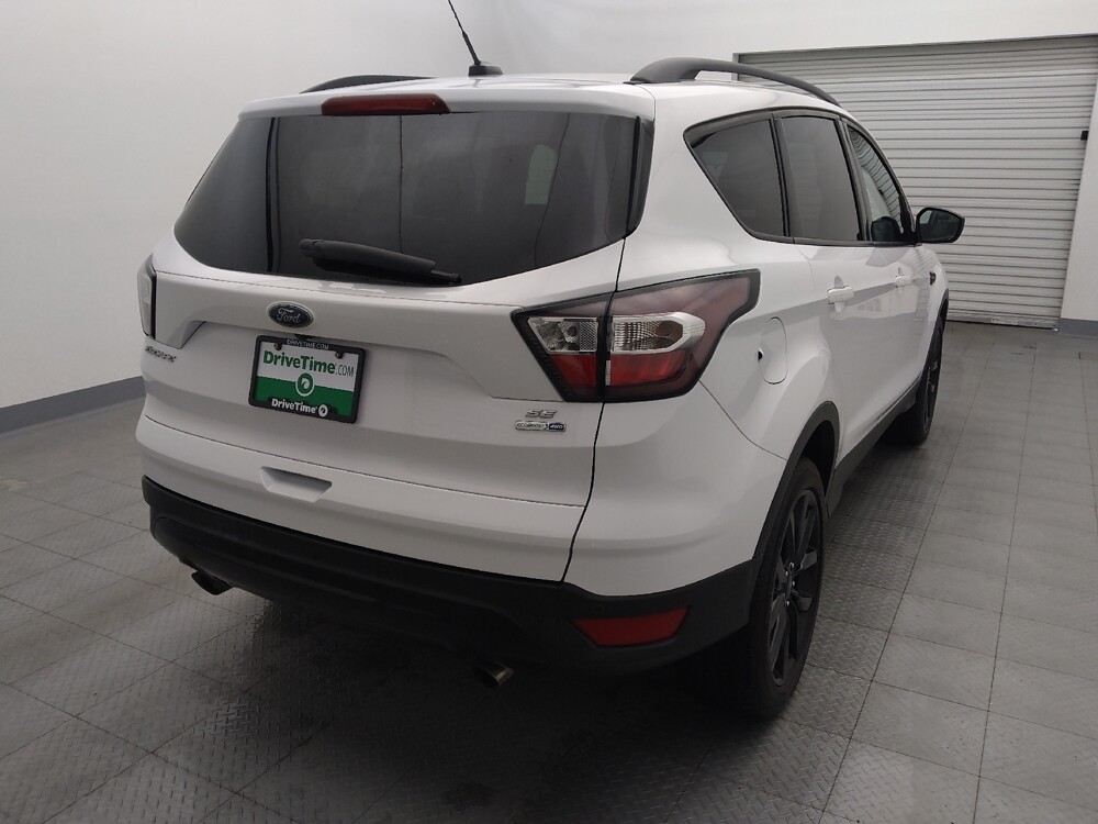 2017 Ford Escape in Houston, TX 77060 - 18088323 7