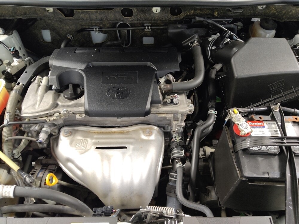 2018 Toyota RAV4 in Houston, TX 77060 - 18088328 30