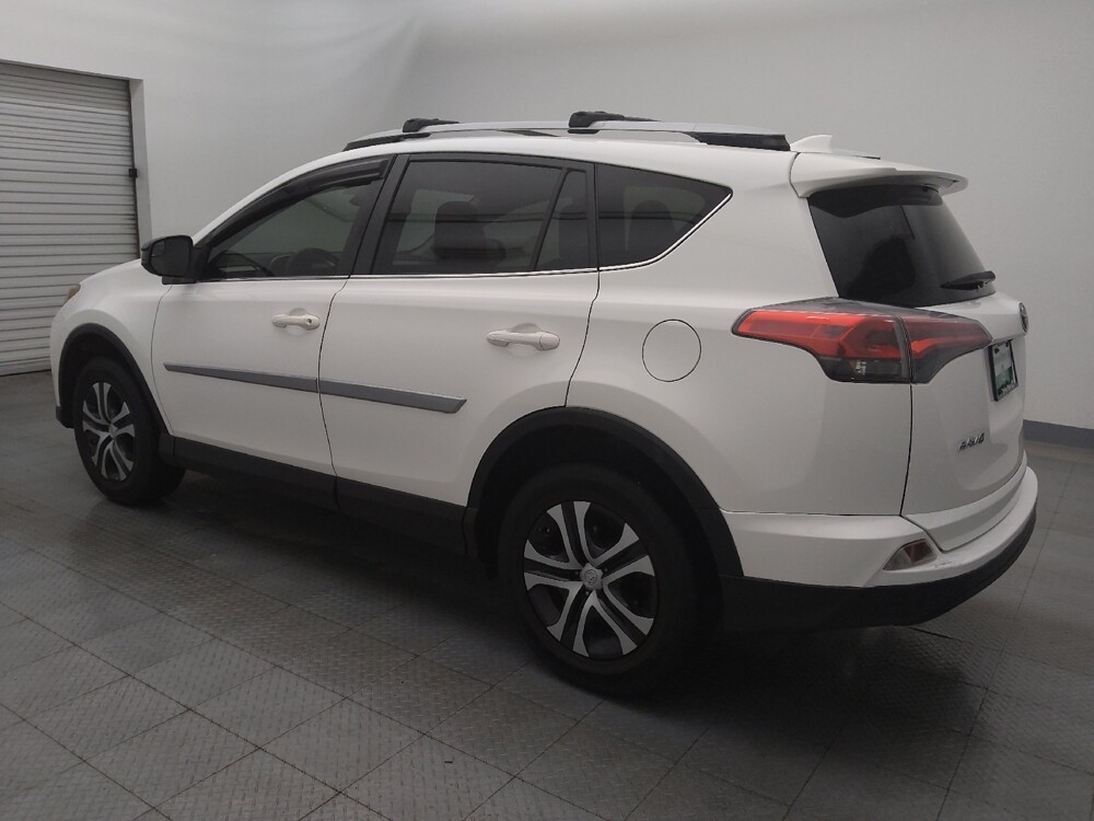 2018 Toyota RAV4 in Houston, TX 77060 - 18088328 3