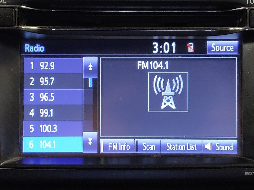 2018 Toyota RAV4 in Houston, TX 77060 - 18088328 25