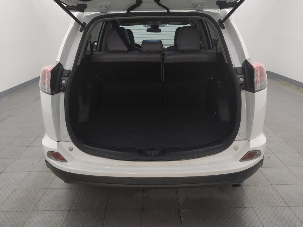 2018 Toyota RAV4 in Houston, TX 77060 - 18088328 29