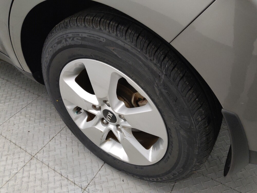 2018 Kia Soul in Houston, TX 77060 - 18088329 31