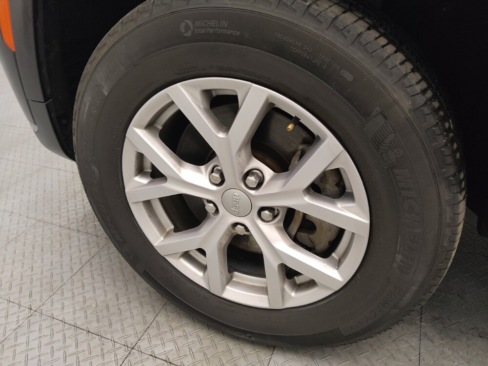 2022 Jeep Grand Cherokee L in Des Moines, IA 50310 - 18088334 31