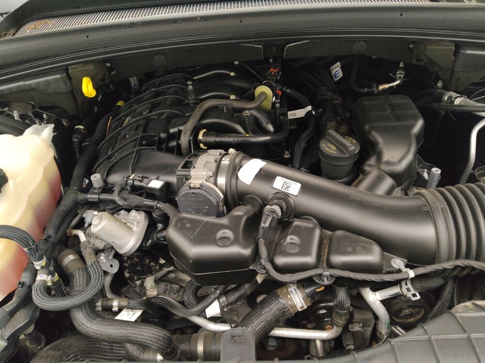 2022 Jeep Grand Cherokee L in Des Moines, IA 50310 - 18088334 30