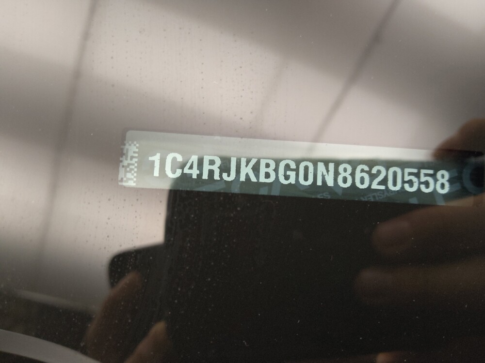 2022 Jeep Grand Cherokee L in Des Moines, IA 50310 - 18088334 33