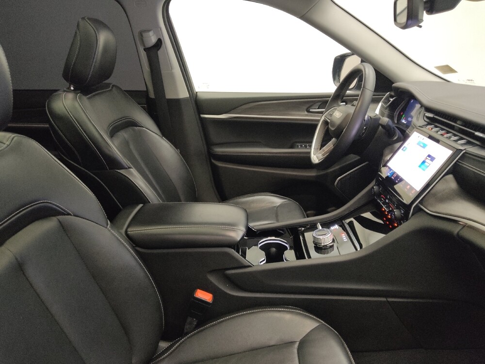 2022 Jeep Grand Cherokee L in Des Moines, IA 50310 - 18088334 21