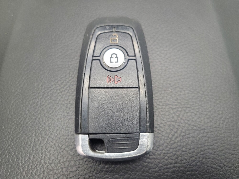 2021 Ford Edge in Las Vegas, NV 89104 - 18088336 32