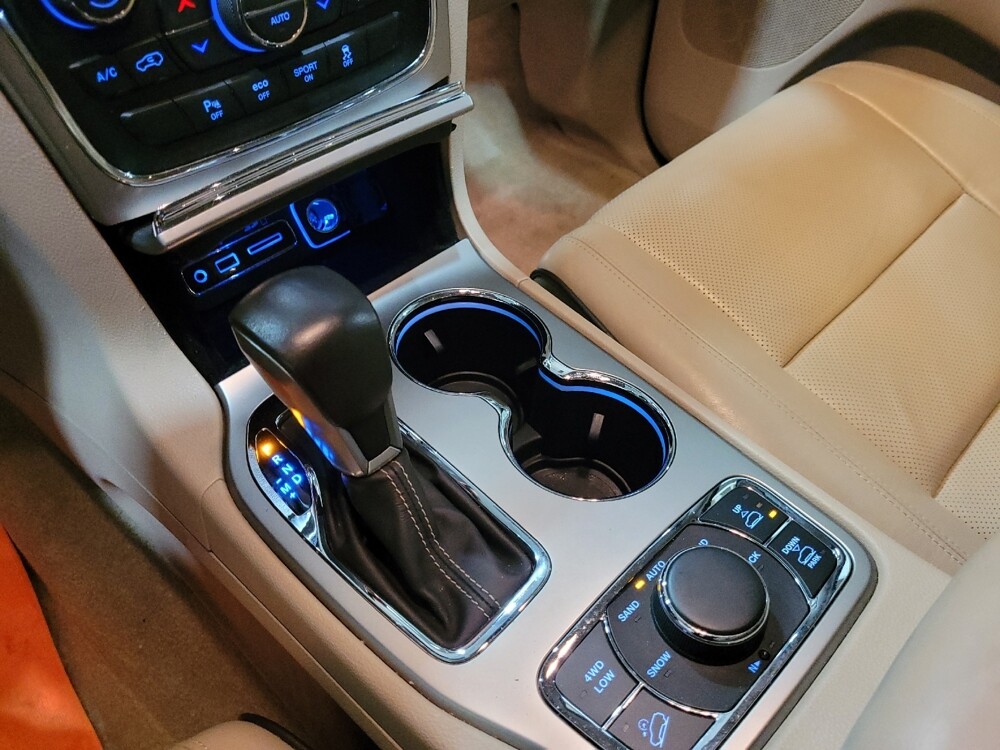 2017 Jeep Grand Cherokee in Glen Burnie, MD 21061 - 18088337 26