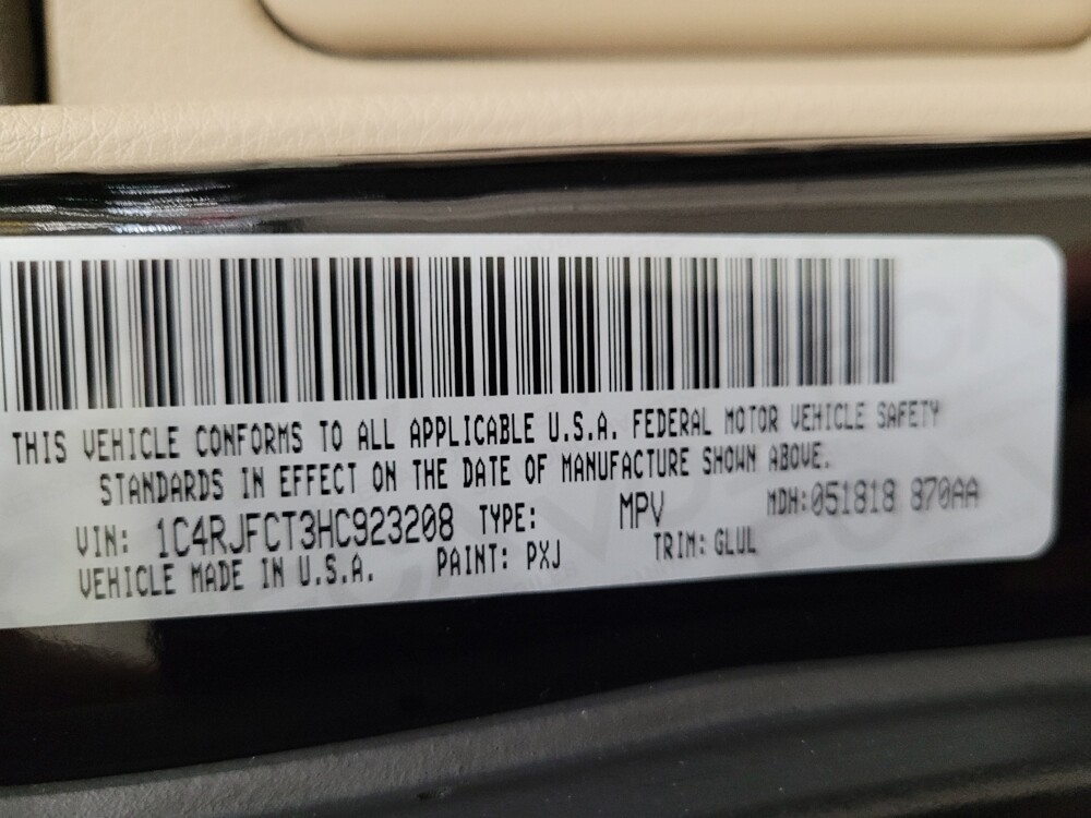 2017 Jeep Grand Cherokee in Glen Burnie, MD 21061 - 18088337 33