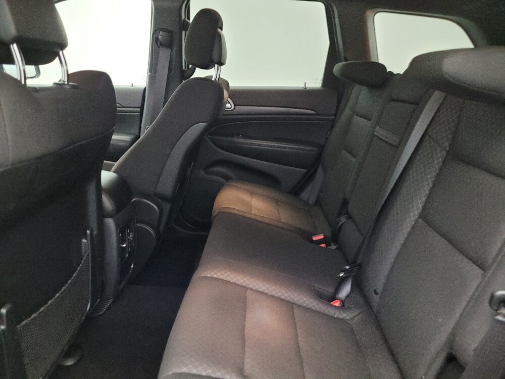 2020 Jeep Grand Cherokee in Glendale, AZ 85301 - 18088342 18