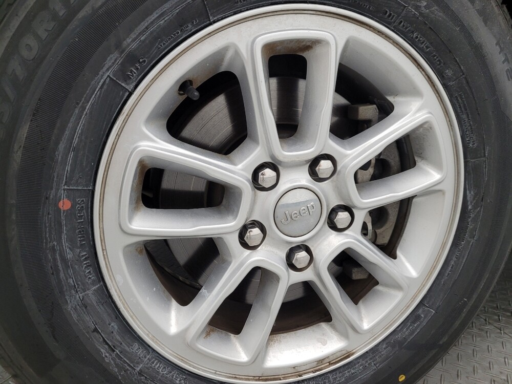 2020 Jeep Grand Cherokee in Glendale, AZ 85301 - 18088342 31