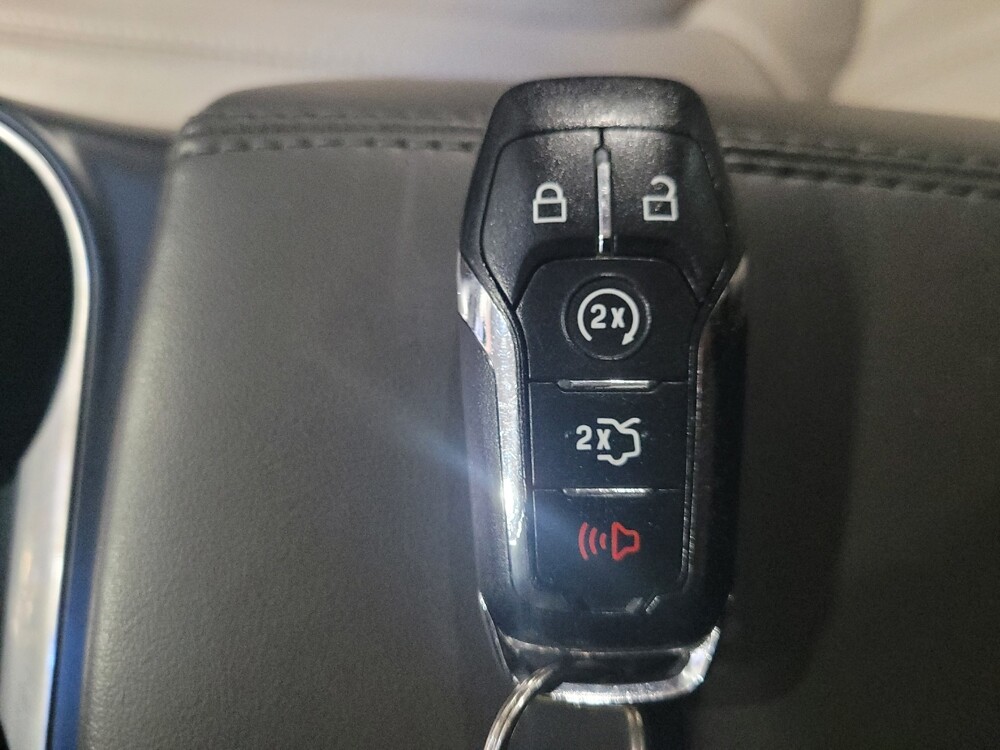 2017 Lincoln MKX in Temple Hills, MD 20746 - 18088346 32